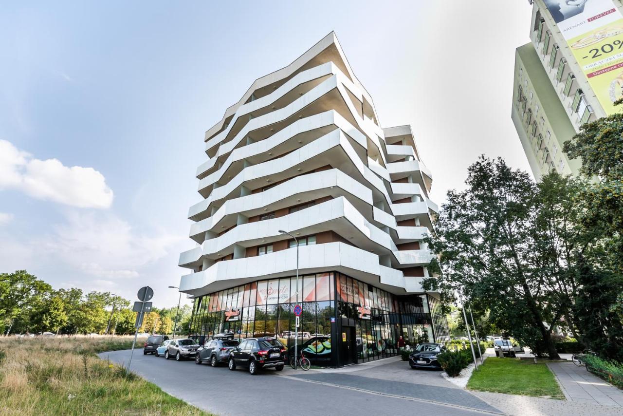 Sluzew Manhattan Place Apartment Varsóvia Exterior foto